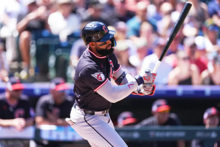 DeLauter hits 2 triples and the Guardians sweep the Rockies